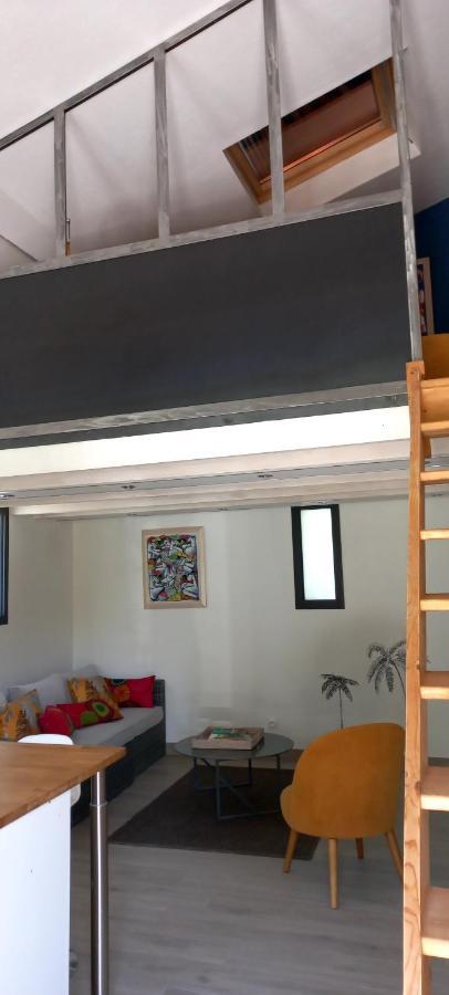 Charmant Logement Avec Terrasse Salinelles Exterior foto